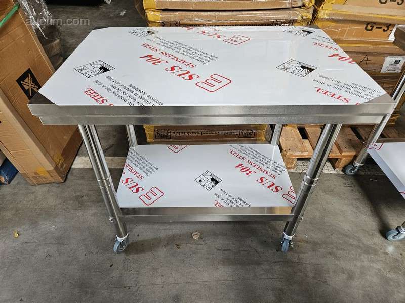 Mobile Beistelltische (2x) NN G-4