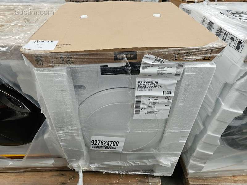 Sušička s tepelným čerpadlem Miele TCC570WP