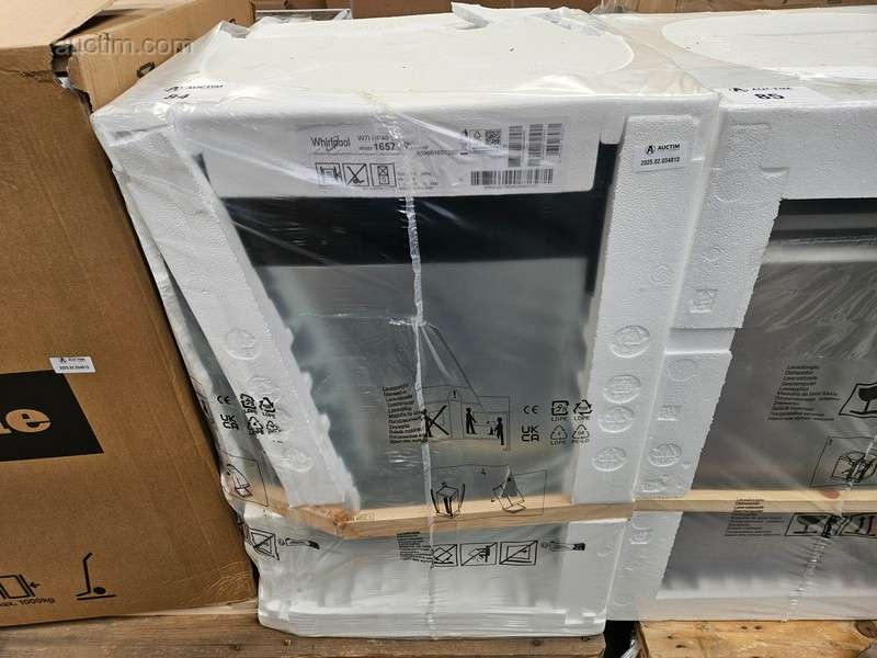 Myčka nádobí Whirlpool W7IHP40LC