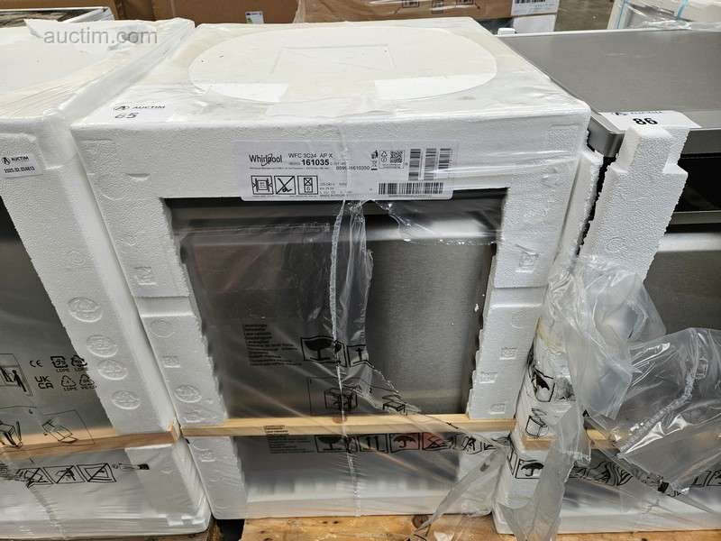 Myčka nádobí Whirlpool WFC3C34APX