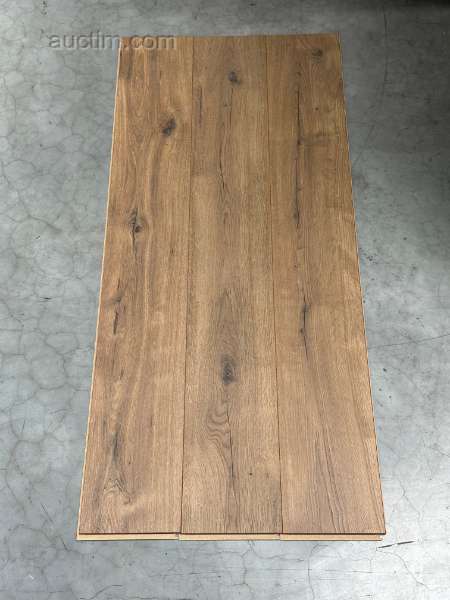 Laminatboden 8mm 62,16 m2