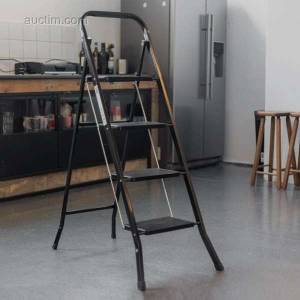 Kitchen stairs 4 steps, Weight 7.6 kg, Dimensions 90...