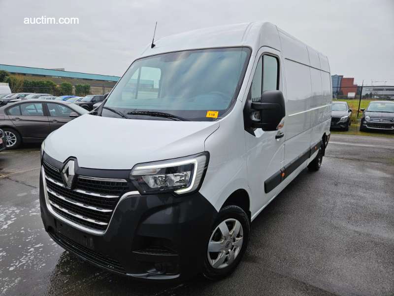 Skříňová dodávka Renault Master 2023