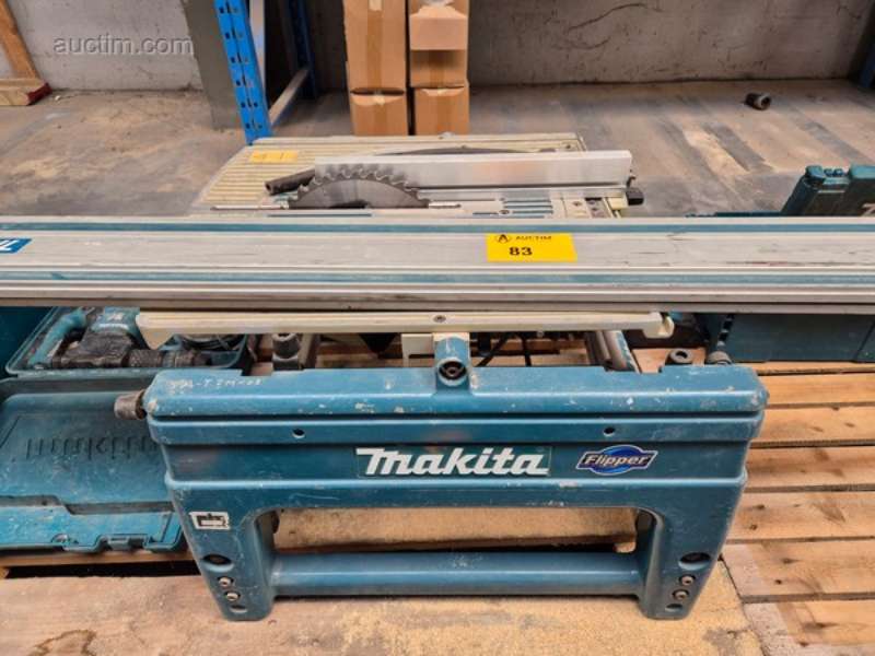 Elektromos asztali fűrész MAKITA FLIPPER
