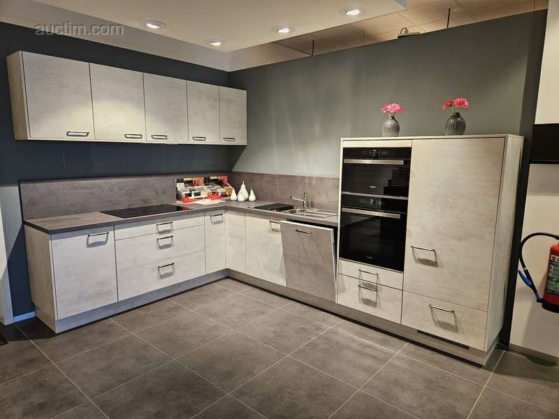 Cucina angolare di design Ixina Clara cemento