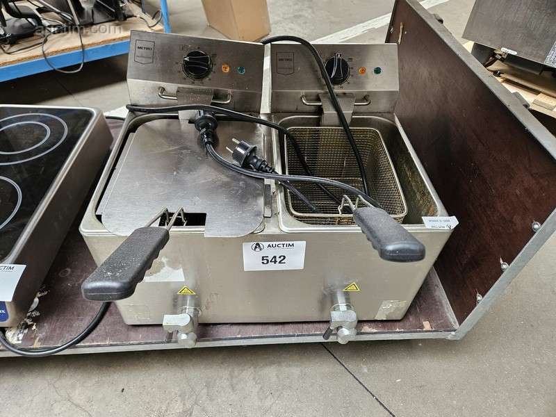 Friggitrice doppia in acciaio inox METRO GDF3028