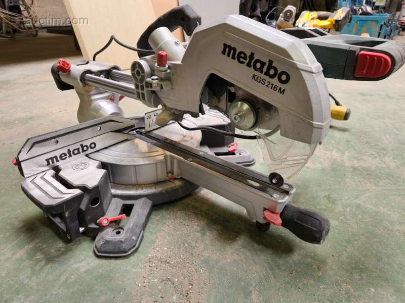 Gérvágó fűrész Metabo KGS216M