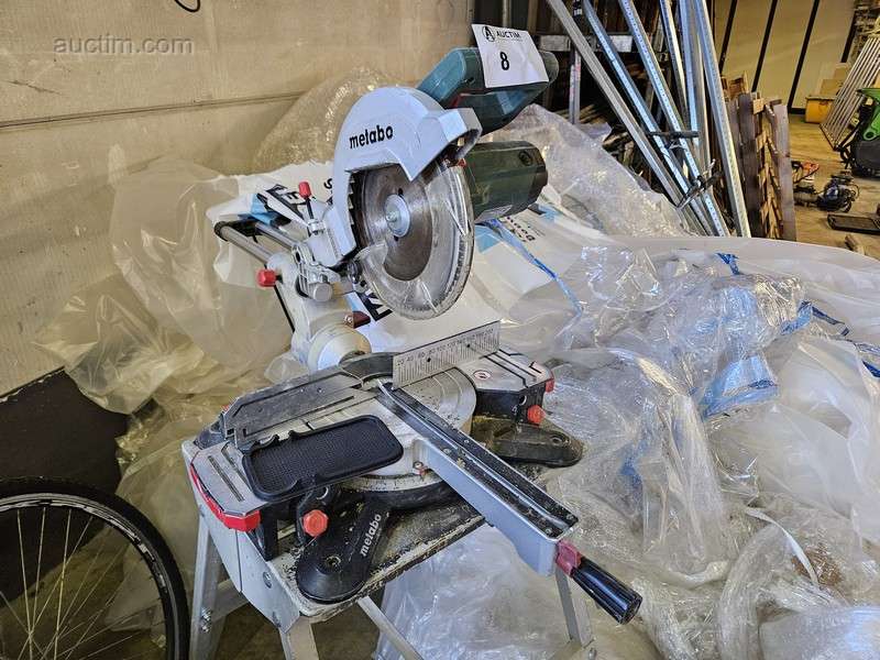 Troncatrice elettrica METABO KGS 254 M