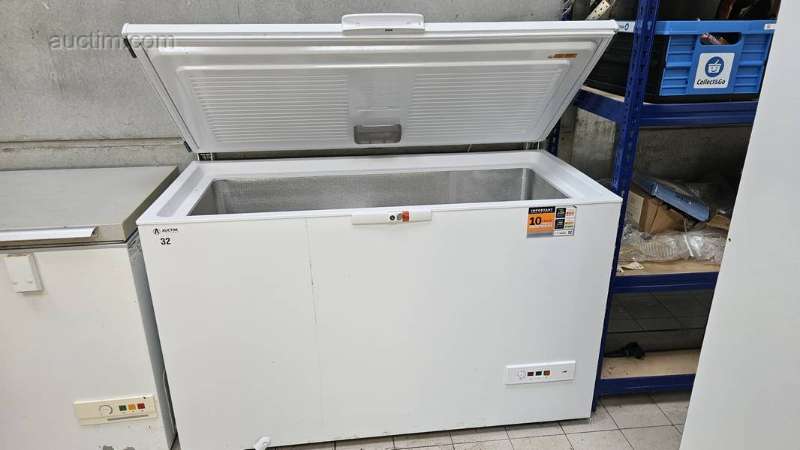 Congelatore per valigie Whirlpool Spacemax