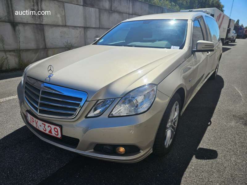 Indusauto Mercedes benz En212 2010