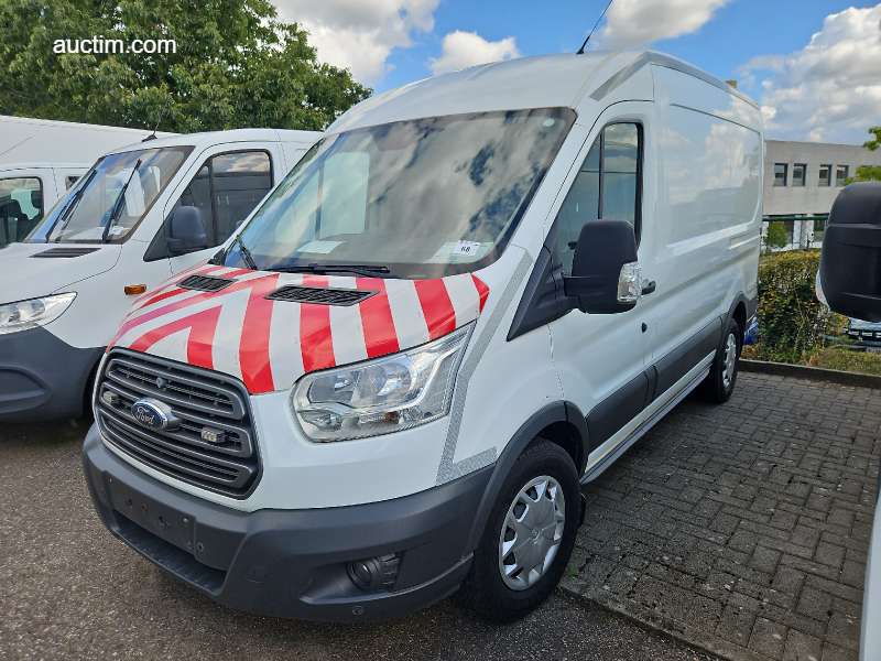 Ford Transit 350M MWB 2.0 Tdci L2H2 2018 Closed...