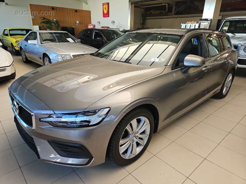 Volvo V60 2.0 D3 Momentum 2018