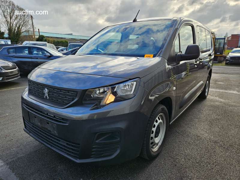 Peugeot Partner Double Cab 2021 uzavřená...