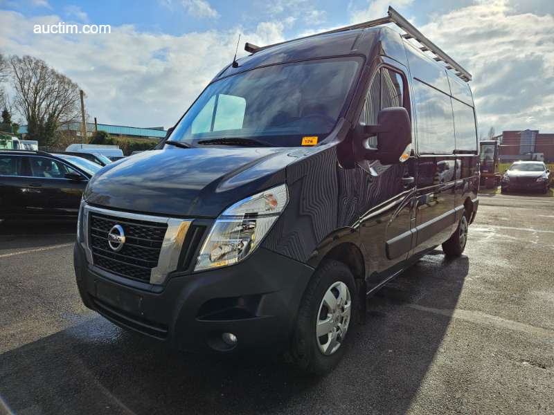 Panelová dodávka Nissan Interstar 2023