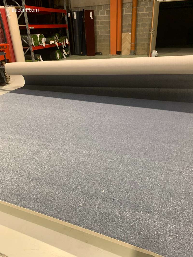 Plain rug 32 m² DUCHESS TWIST
