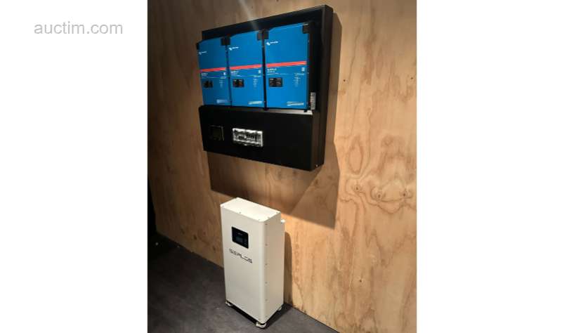 1x ESS 15kVa 3 fáze - 12kW výkon měniče -...