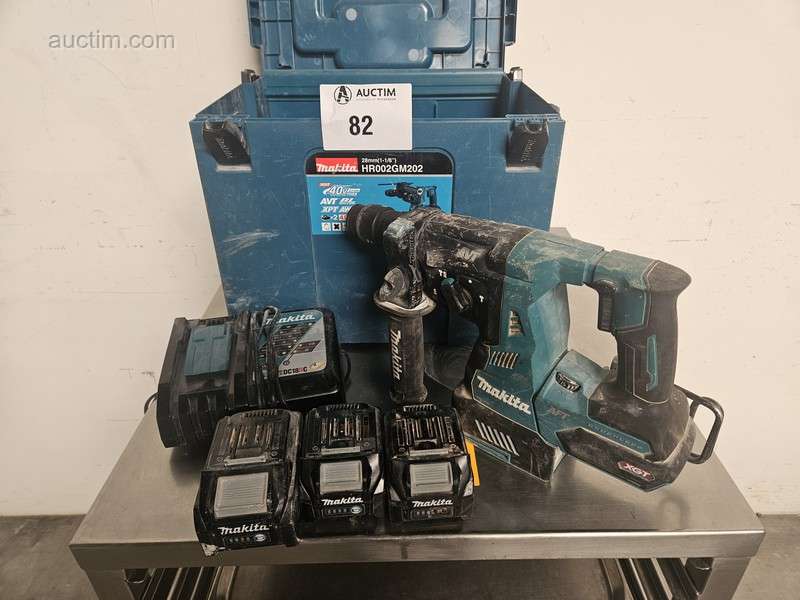 Accu boorhamer MAKITA HR002G