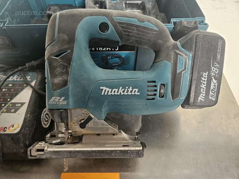 Wyrzynarka akumulatorowa MAKITA DJV182