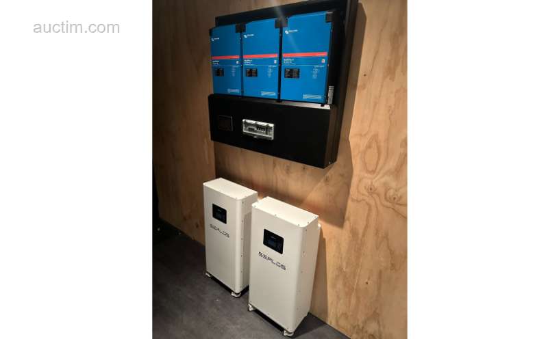 1x ESS 15kVa 3 fáze - 12kW výkon měniče -...