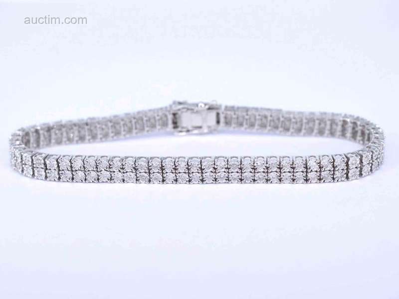 Bracciale tennis in oro bianco e diamanti € 8.663,00