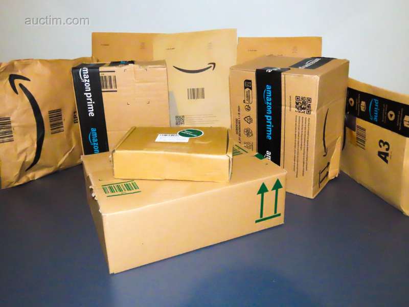 Muchos paquetes de Amazon