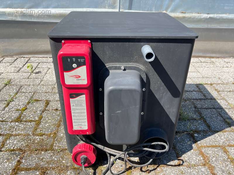 Filtre à tambour économique Sansai avec lampe UVC
