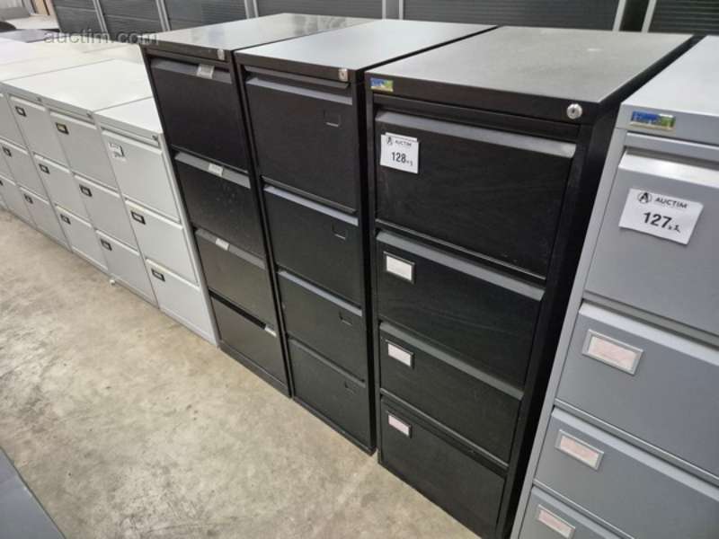 Metalliset arkistokaapit BISLEY (3 kpl)