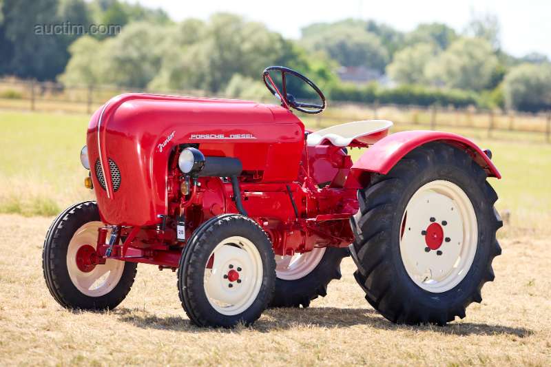 Oldtimer-Traktor Porsche Diesel Junior 108 Circa...