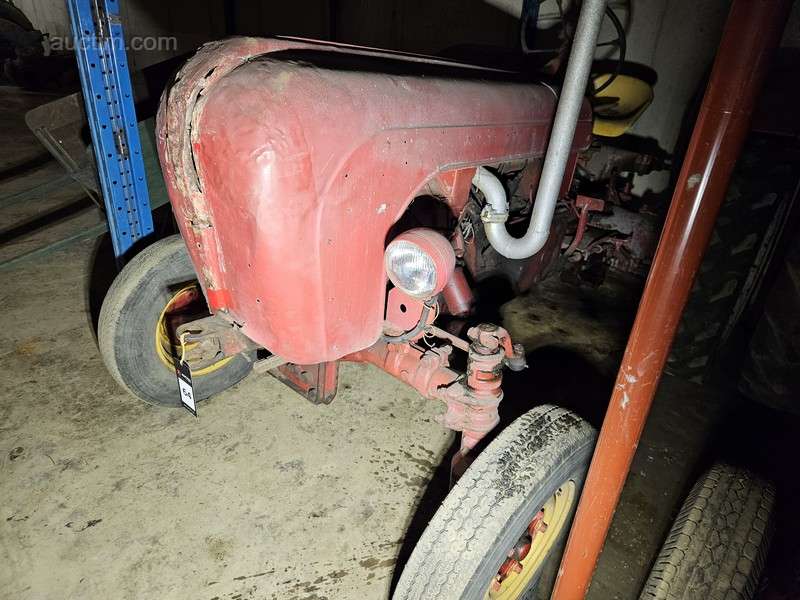 Oldtimer-Traktor Porsche Diesel Super /