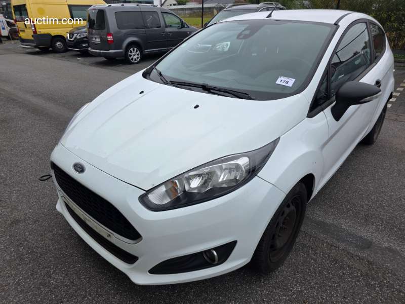 Ford Fiesta 2016 Panel Van