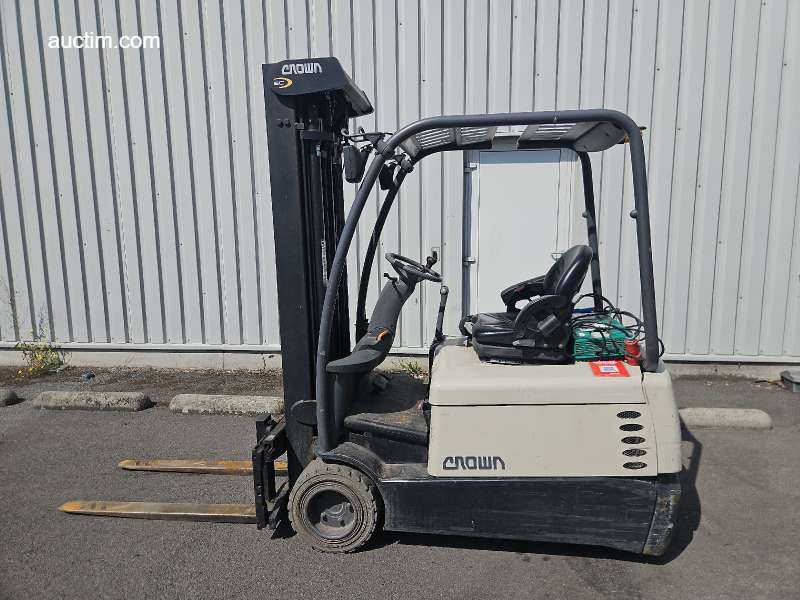 Crown SC 4200 Forklift Unprecedented